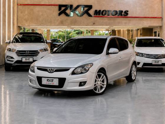 HYUNDAI I30 2.0 MPI 16V GASOLINA 4P MANUAL HYUNDAI I30 2.0 MPI 16V GASOLINA 4P MANUAL